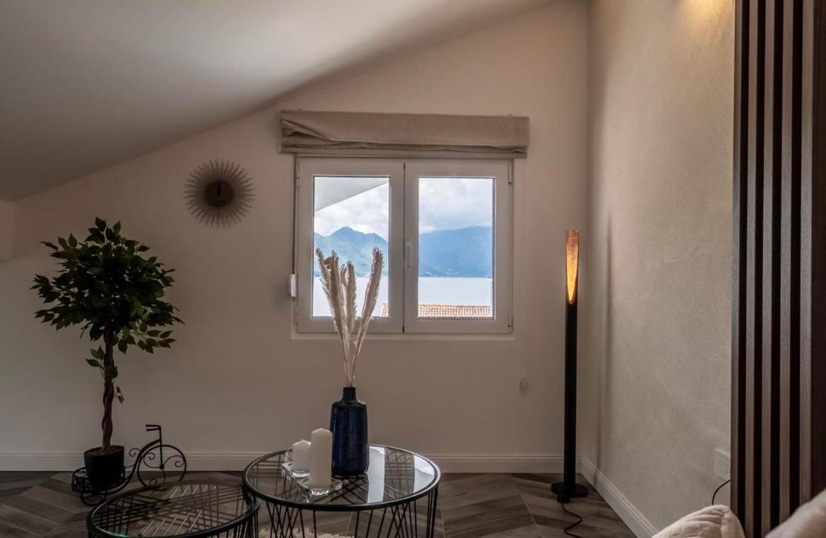 Luxury Apartment Vasilisa Kotor Exterior photo